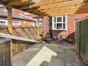 Rear yard- click for photo gallery